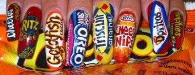 funny snack manicure