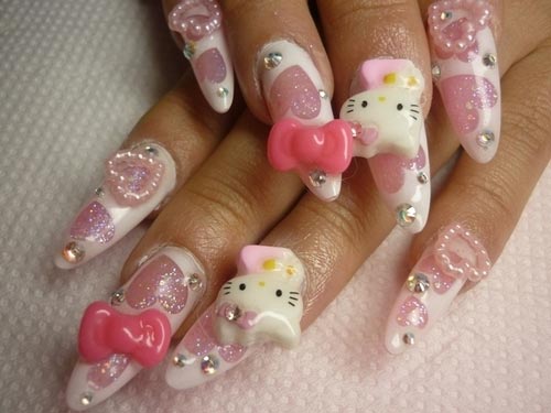 funny hello kitty manicure
